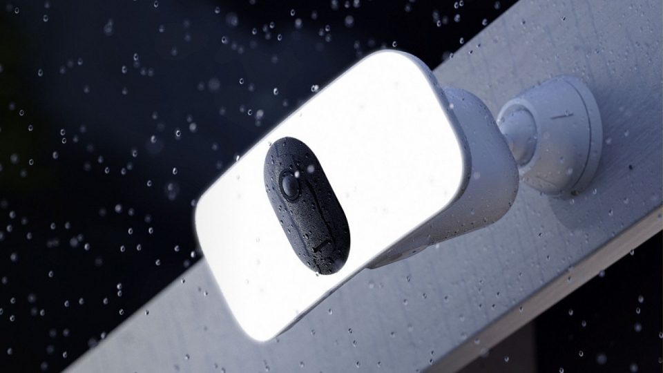 Arlo Pro 3 Floodlight Camera Records in HDR and 2K Video with No Hub Needed