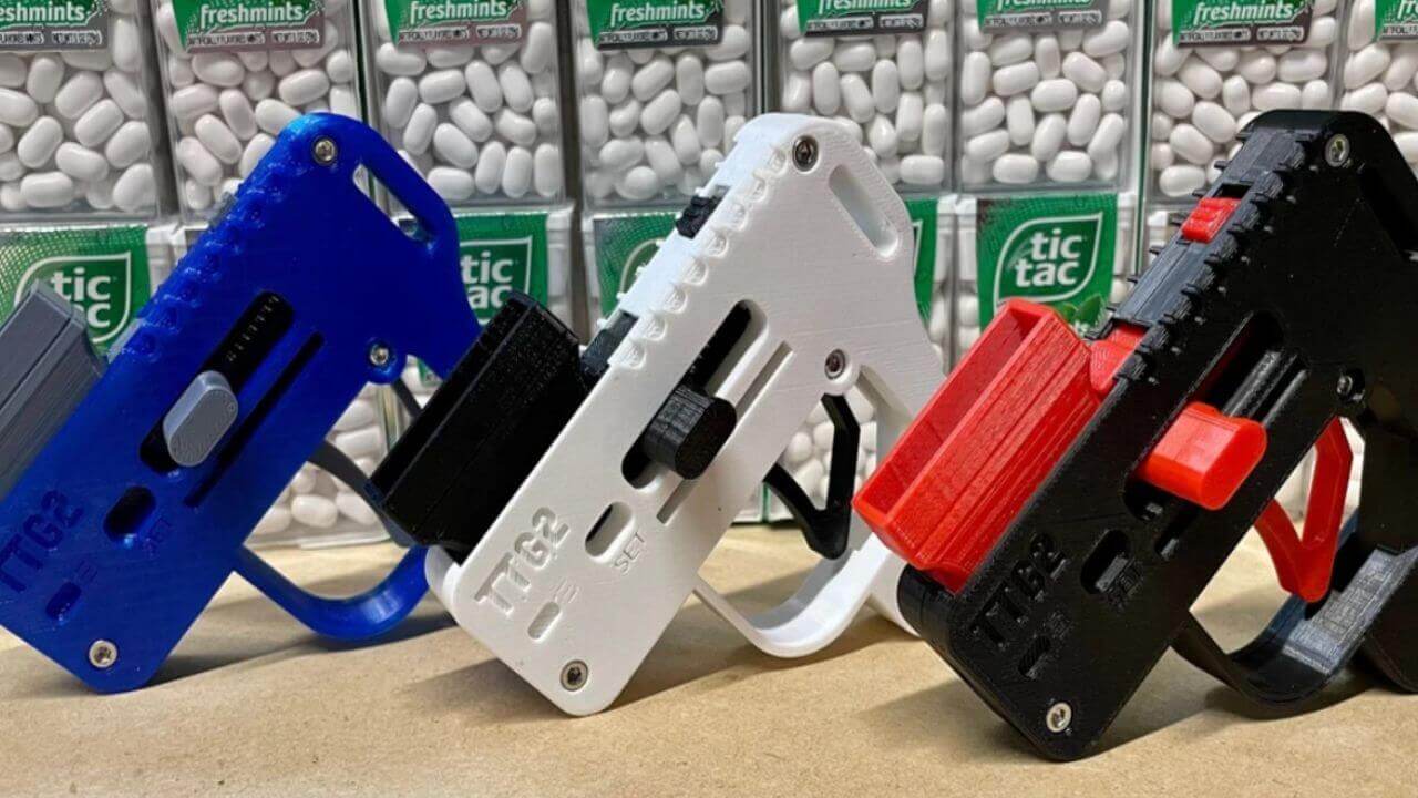 3D Printed Tic Tac Gun Shoots Tic Tacs Over 10ft