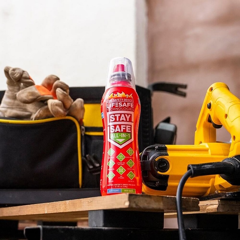 StaySafe All-in-One Compact Fire Extinguisher Eliminates Fires in Seconds