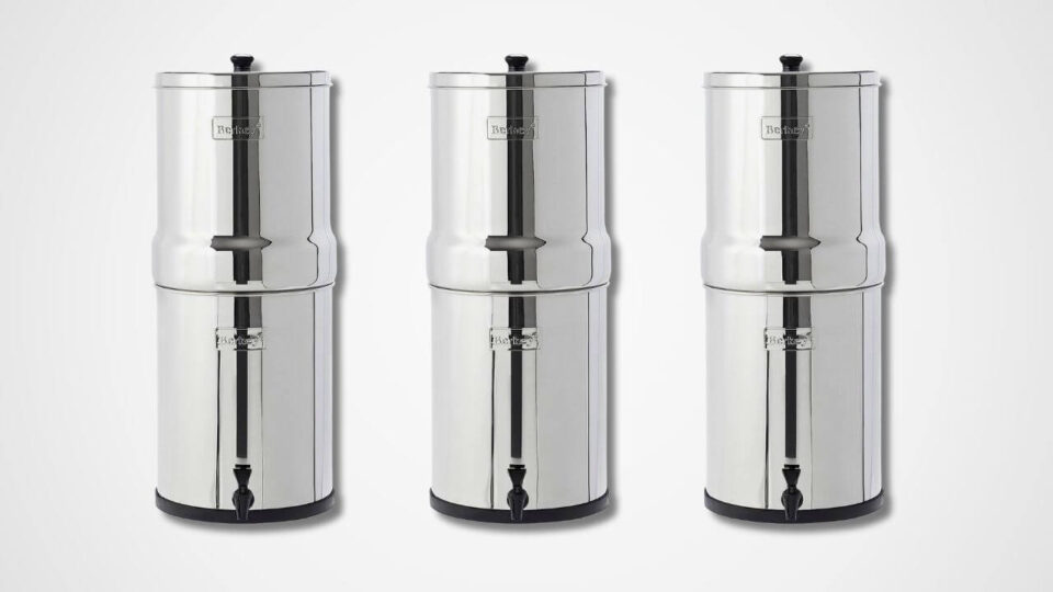 Royal Berkey Gravity Fed Filtration System Reduces 250+ Contaminants