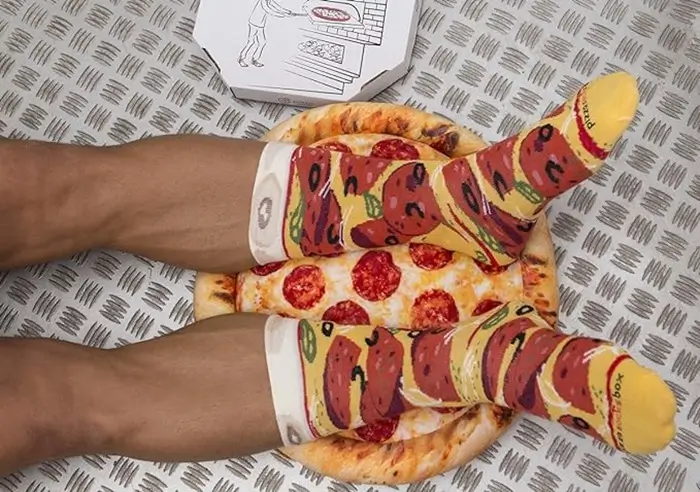 Pizza Box Socks: A Deliciously Comfortable Gift Idea