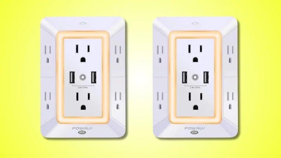 Powrui USB Wall Charger Maximizes Your Outlet Space with Surge Protection